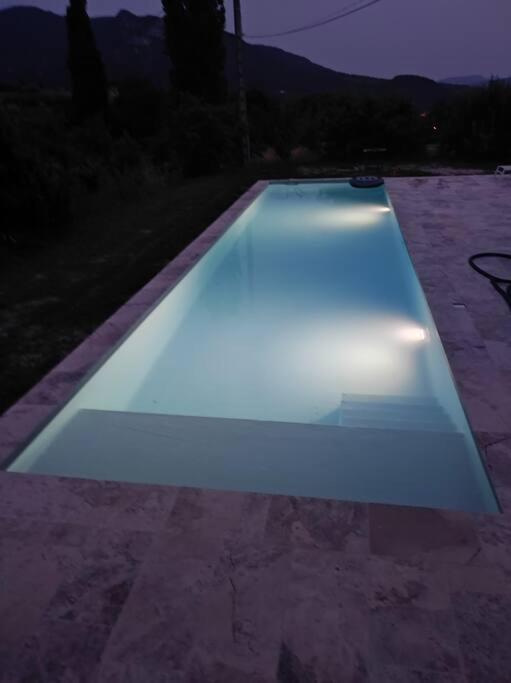 Terre De Lumiere 2. Apartment Nyons Bagian luar foto